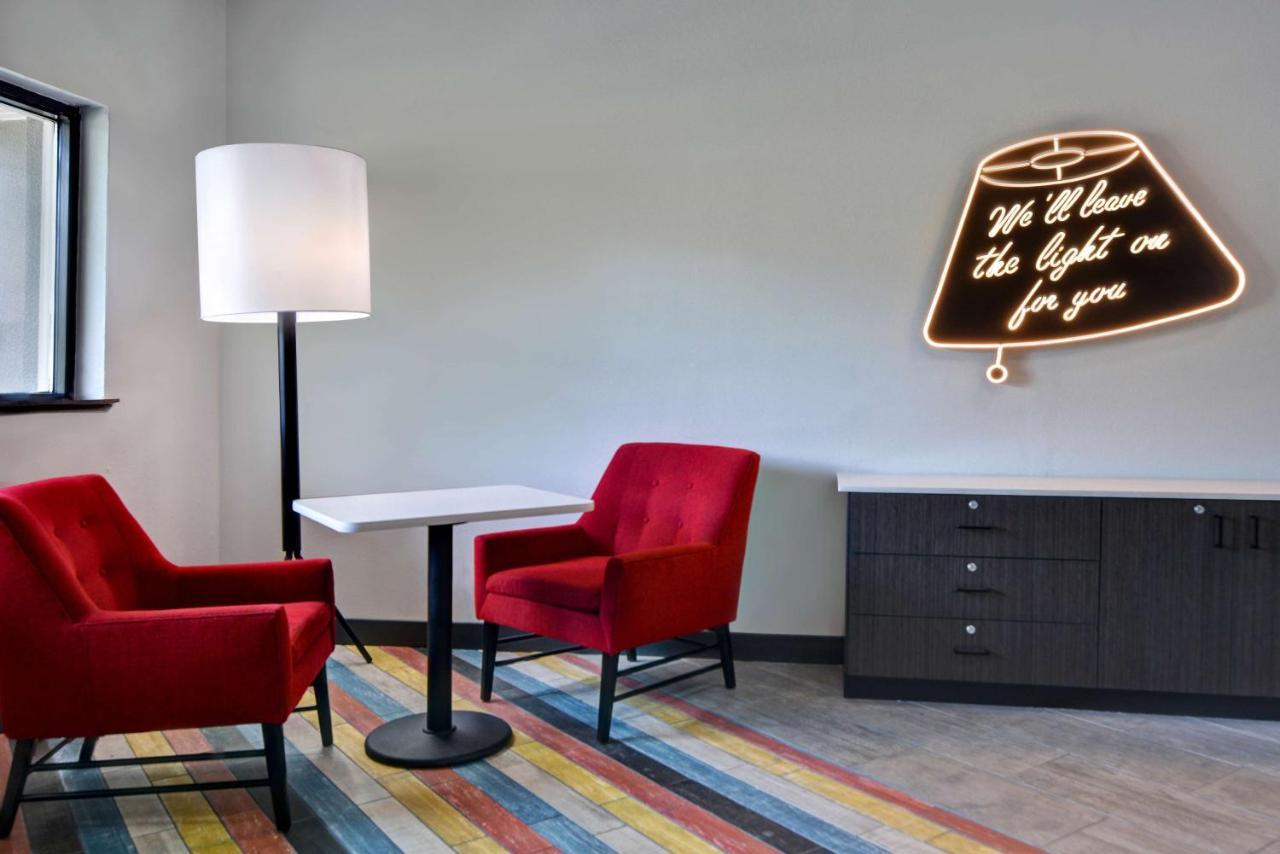Hotel 6-jacksonville, Fl - Baymeadows Jacksonville